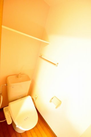 トイレ　シンプルで使いやすいトイレです