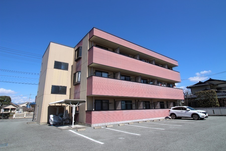 建物外観　日当たり良好