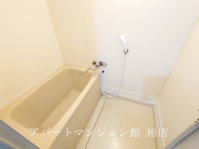 バス・シャワールーム　※別号室参考写真です ※現況優先