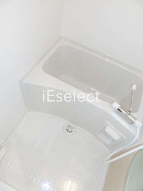 バス・シャワールーム　一日の疲れを癒してください。