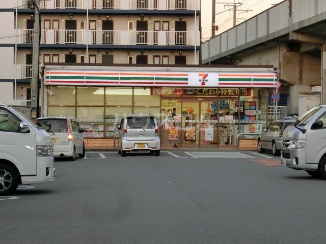 コンビニ　セブン-イレブン 福岡筥松１丁目店（コンビニ）まで589m