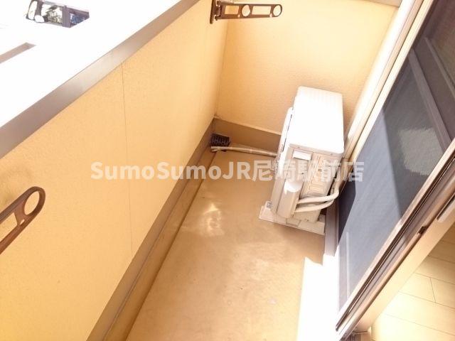 バルコニー　バルコニーがあります