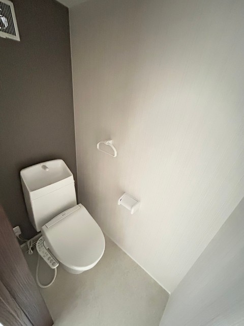 トイレ　別号室の写真