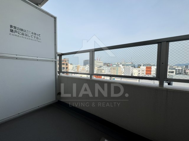 バルコニー　グランアルト天神タワー