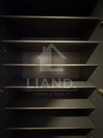 収納　グランアルト天神タワー