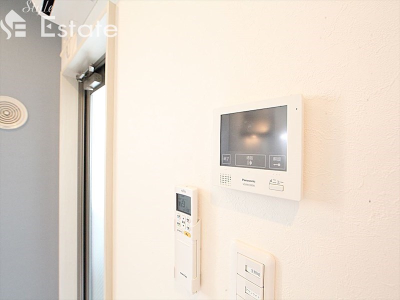 セキュリティ　モニター付きインターホン