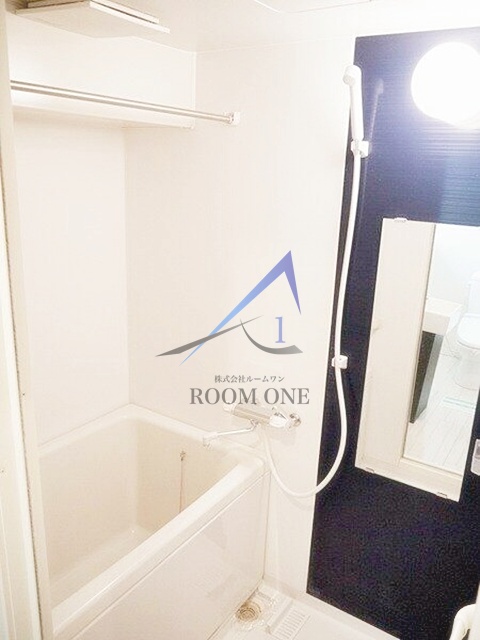 バス・シャワールーム　お風呂です。