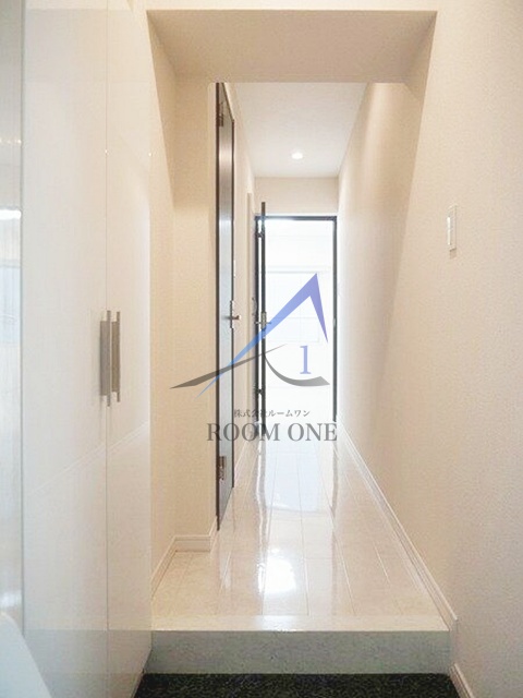 玄関　玄関です。