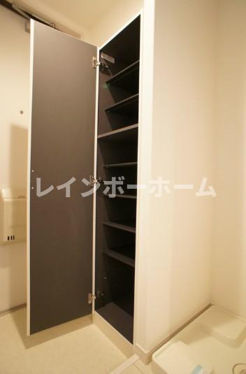 玄関　収納もある玄関です