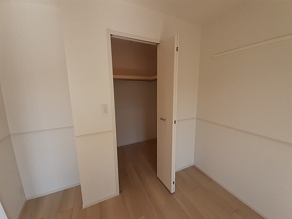 収納　ウォークインクローゼット