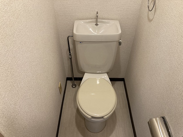 トイレ　参考写真
