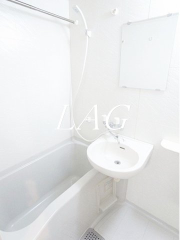 バス・シャワールーム　お風呂です。