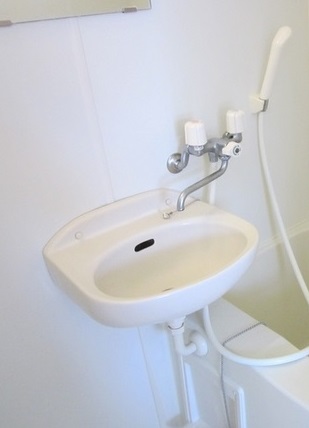 洗面設備　洗面台あります。