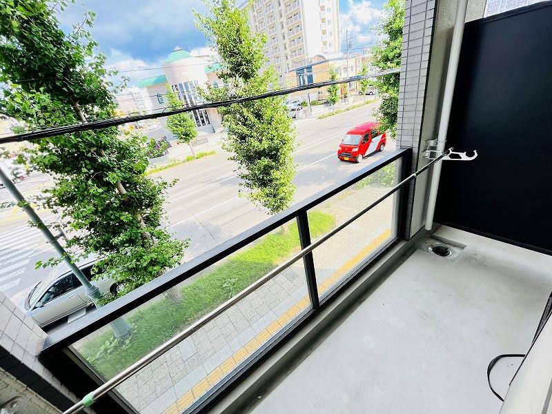 バルコニー　バルコニー