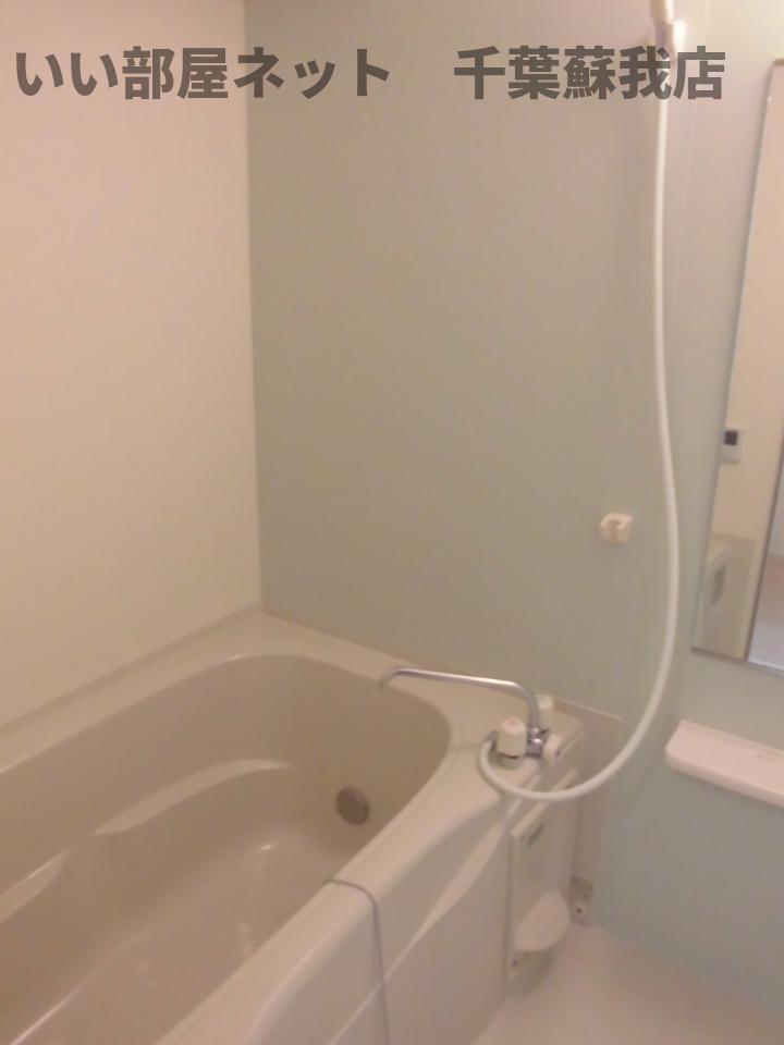 バス・シャワールーム　お風呂で日々の疲れを落としましょう