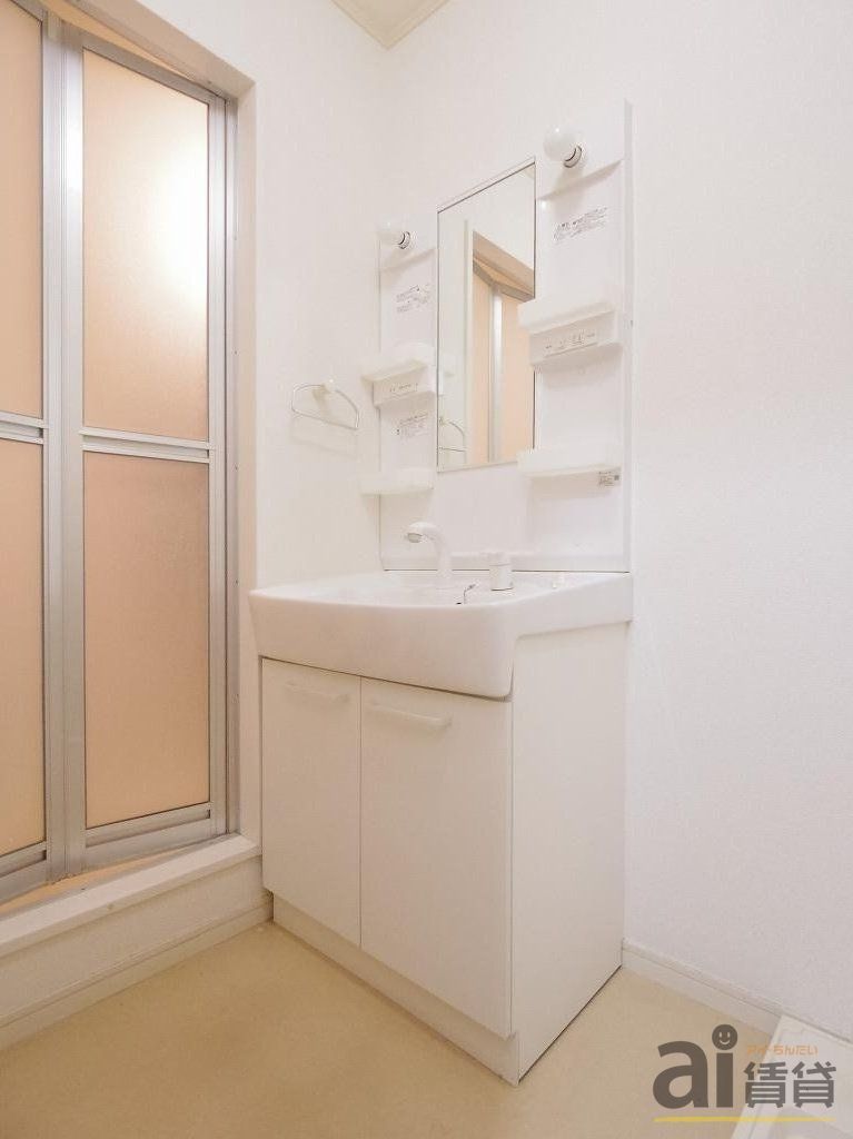 洗面設備　※同仕様写真