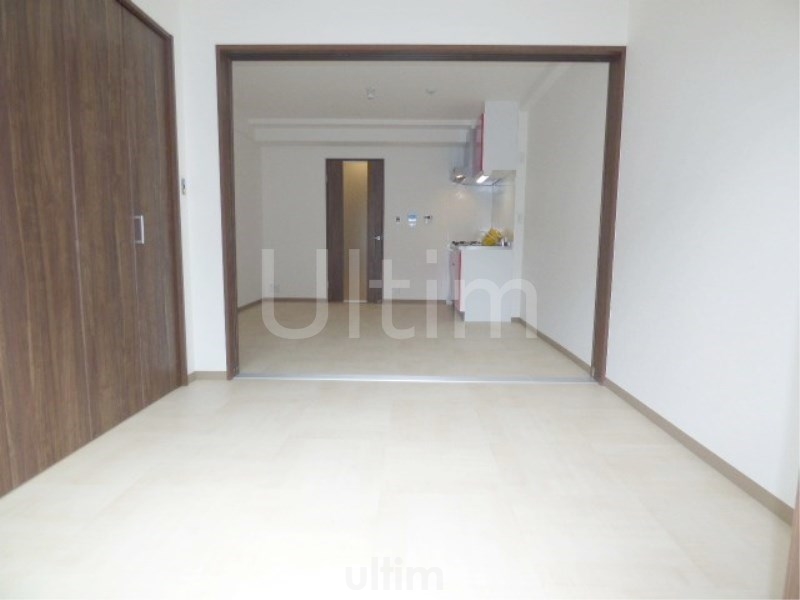 居室・リビング　室内