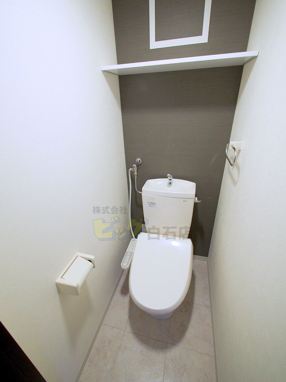 トイレ　ウォシュレット完備しています♪