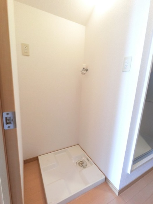 その他設備　洗濯機置き場