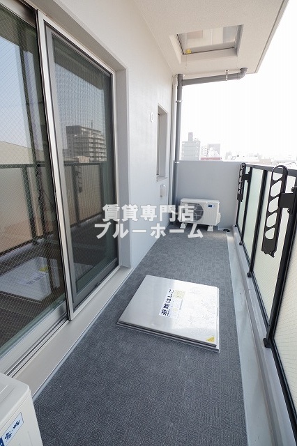 バルコニー　ゆとりのあるバルコニー！