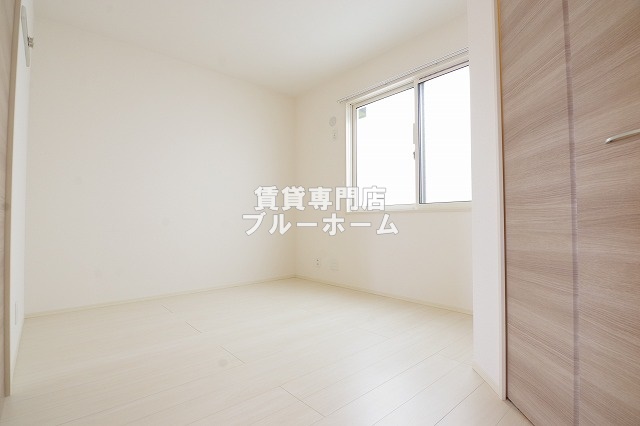 その他部屋・スペース　5.3帖のゆとりのある洋室！