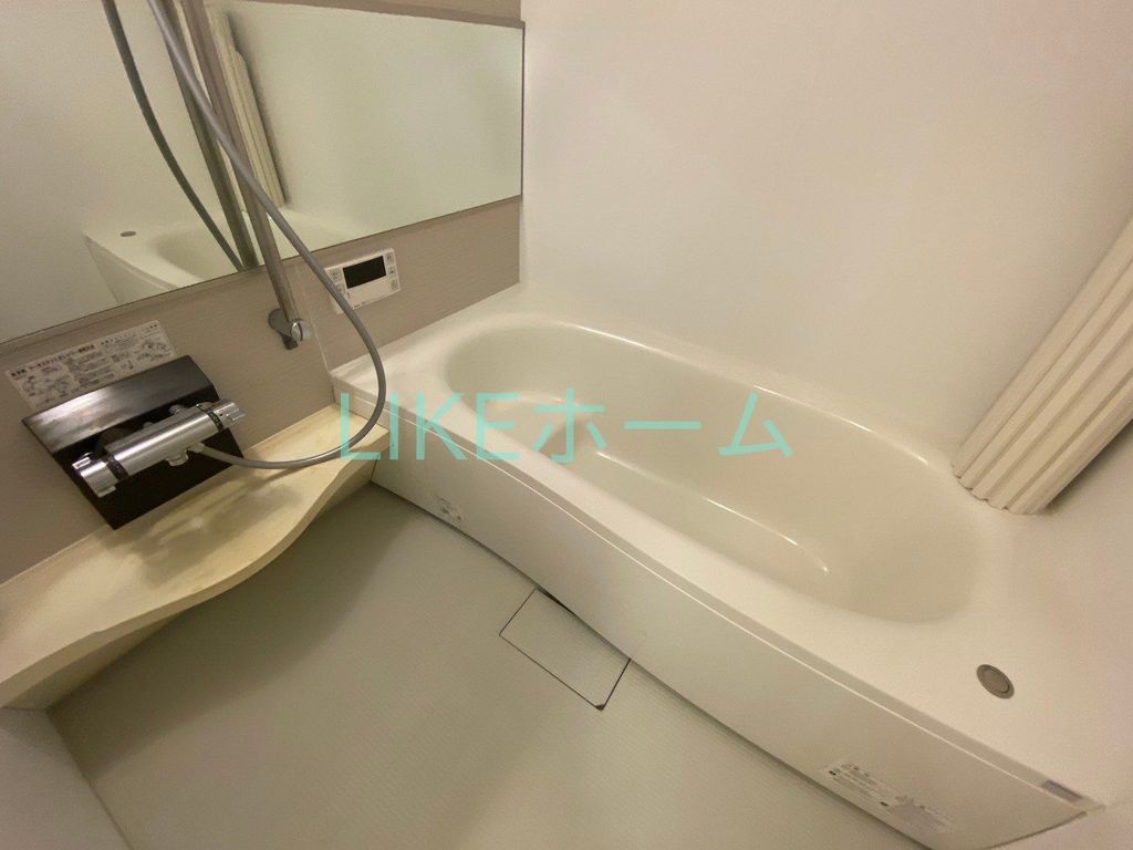 バス・シャワールーム　バス