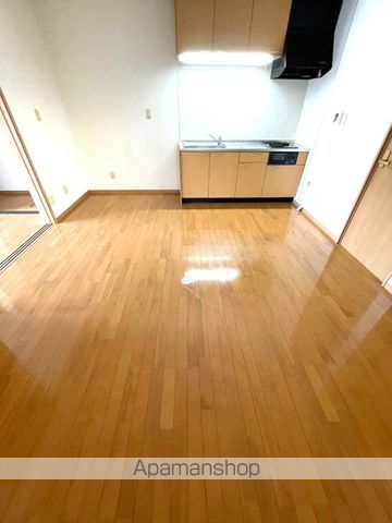 サンライズY’sの居間写真