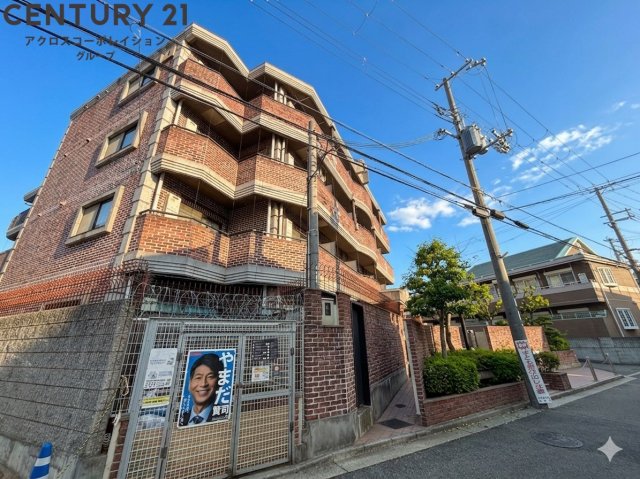 建物外観　安心のオートロック付きです♪