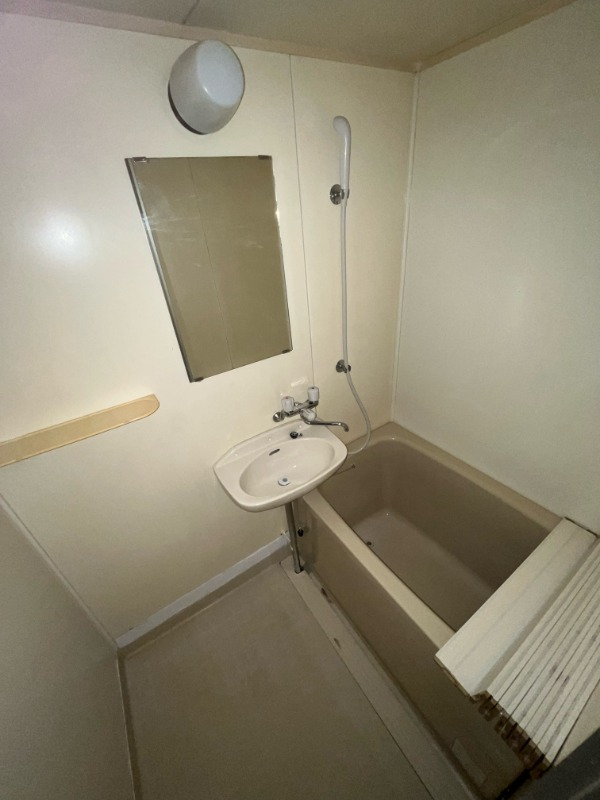 バス・シャワールーム　※他部屋写真参考