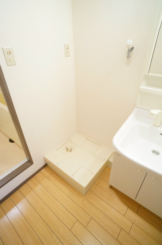 洗面設備　※同建物・別号室の参考写真です★（実際のお部屋とは異なります