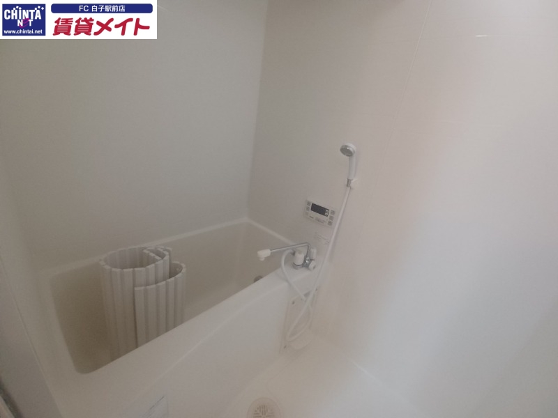 バス・シャワールーム　同物件別室画像