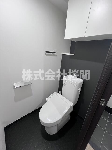 トイレ　?