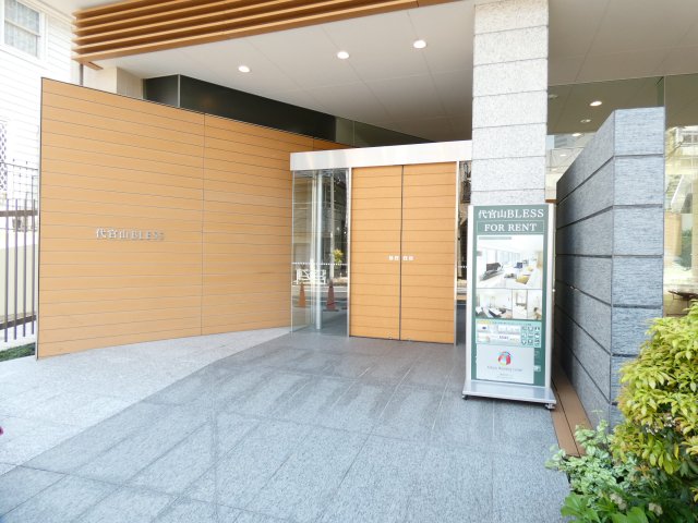 エントランス　エントランス