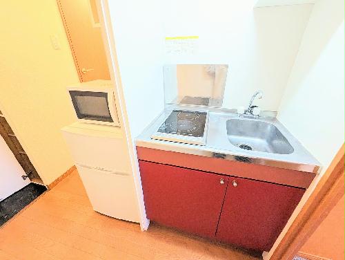 キッチン　設備仕様は号室により異なる為、現況を優先します。