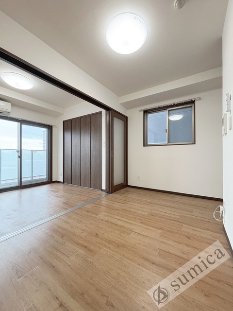 居室・リビング　角部屋でとても静かなお部屋で快適新生活♪♪