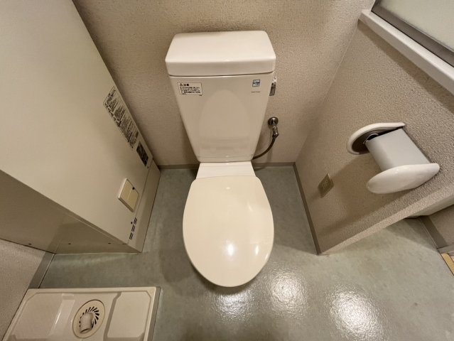 トイレ　清潔感のあるトイレです