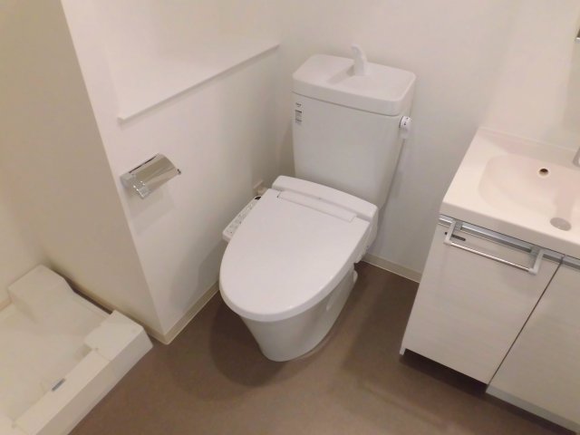 トイレ　レガリス品川サウス