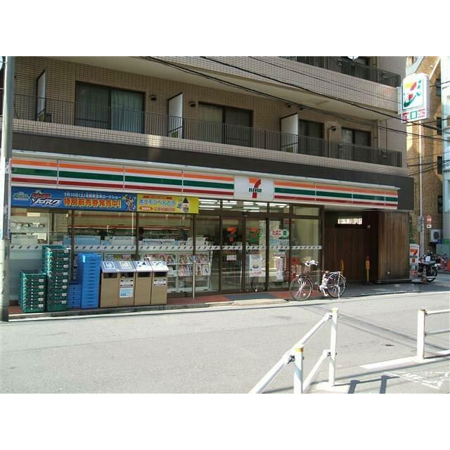 コンビニ　セブンイレブン麻布十番二丁目店（コンビニ）まで130m