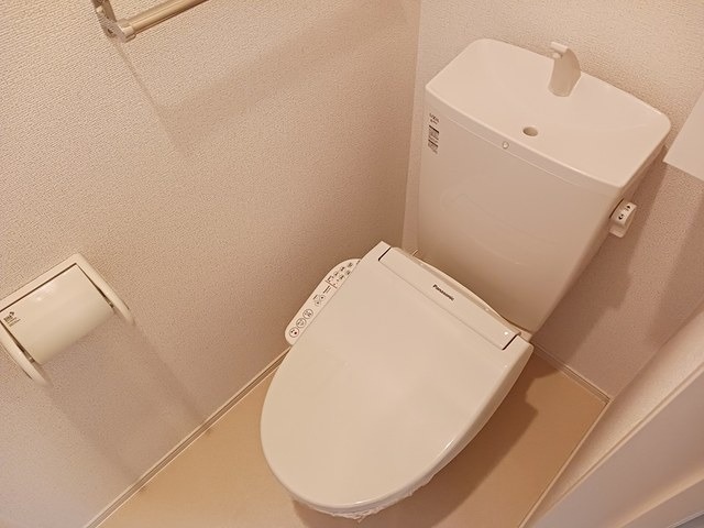 トイレ　図面と現状に相違がある場合には現状を優先
