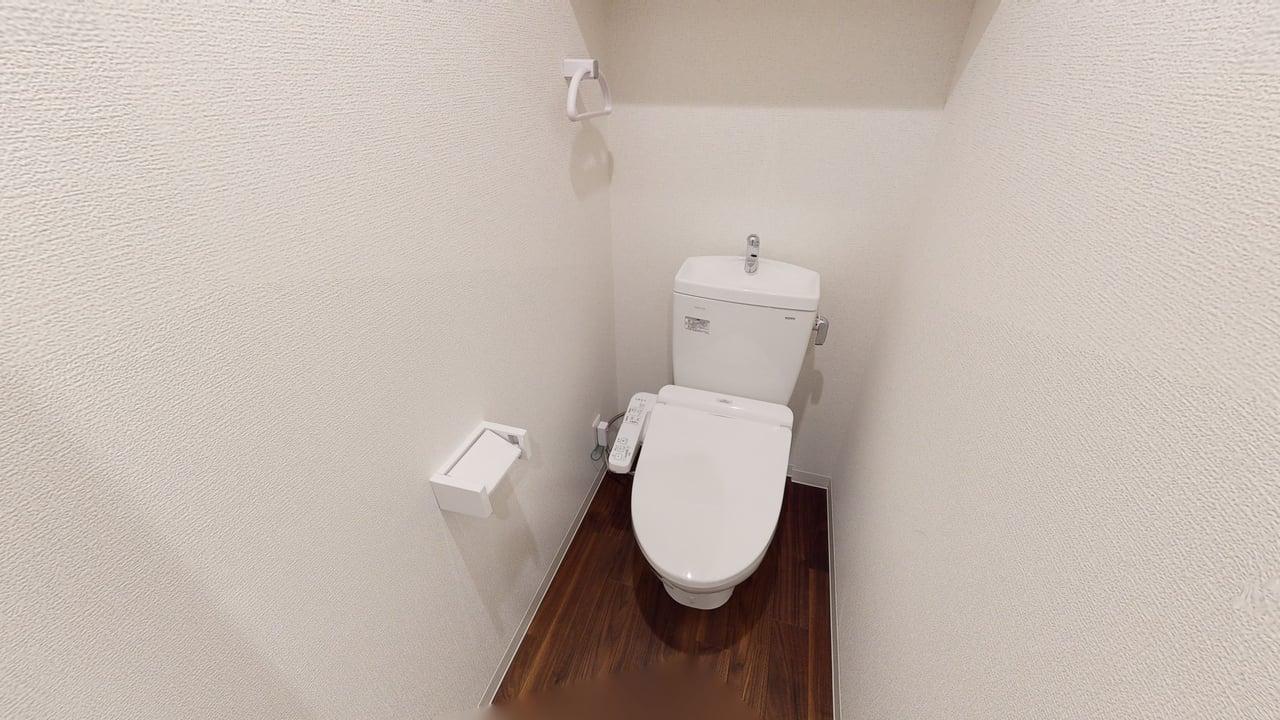 トイレ　同タイプの写真です。※現況優先です。