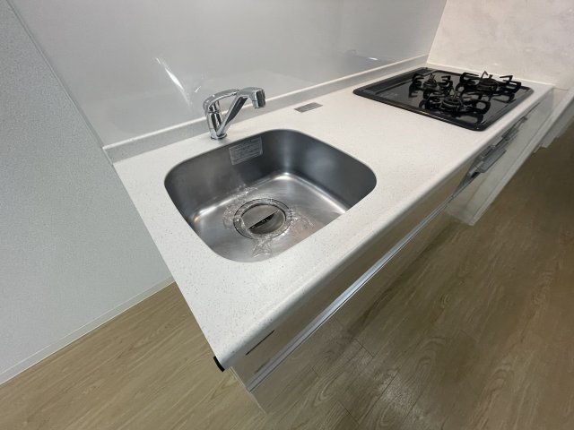 キッチン　※別階5号室参照