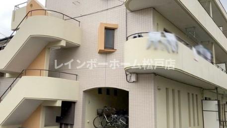 エントランス　毎日通るエントランスはこのようになっています
