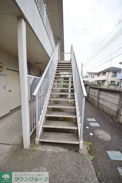 エントランス　庭