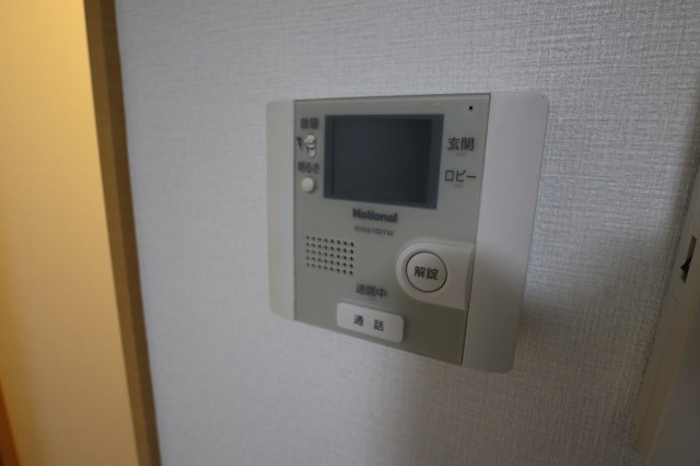 セキュリティ　オートロックフォン完備