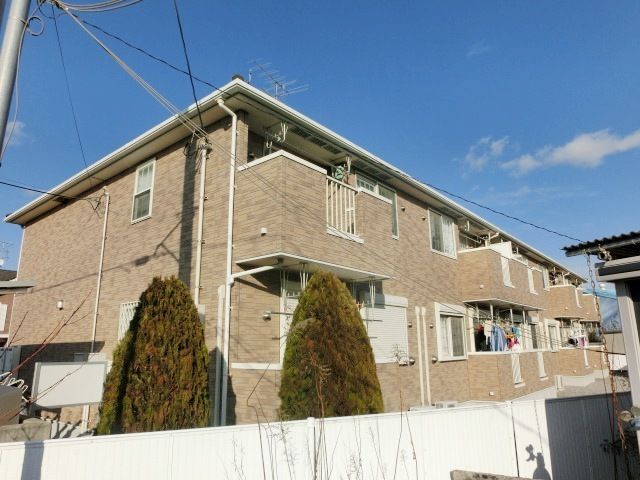 建物外観　2年毎の更新料が不要で経済的です