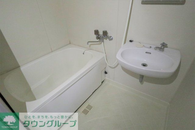 バス・シャワールーム　別部屋写真参考