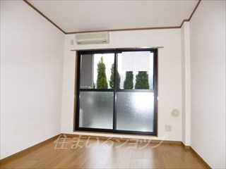 居室・リビング　エアコン付き