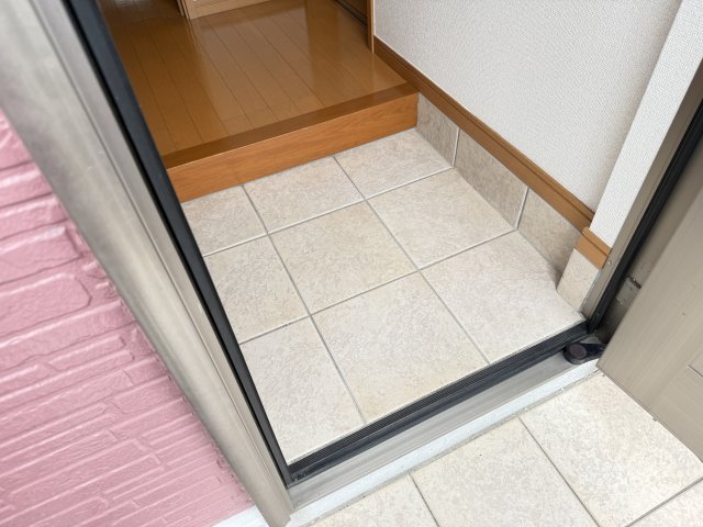 玄関　同型モデル