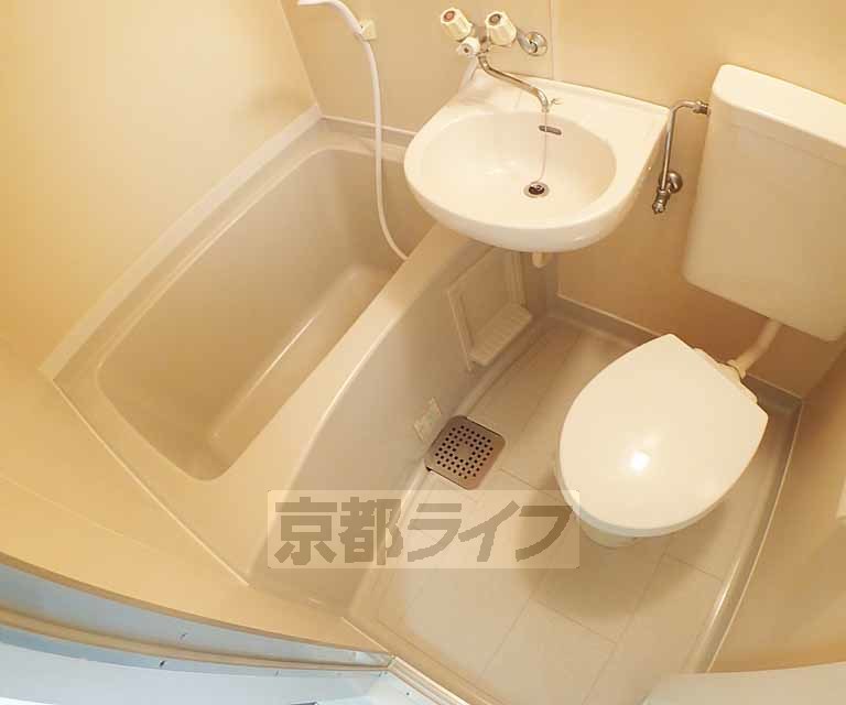 バス・シャワールーム　ユニットバスです。