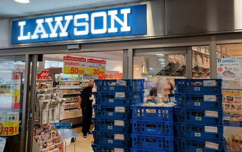 コンビニ　ローソン HB阪急豊中改札内店（コンビニ）まで434m